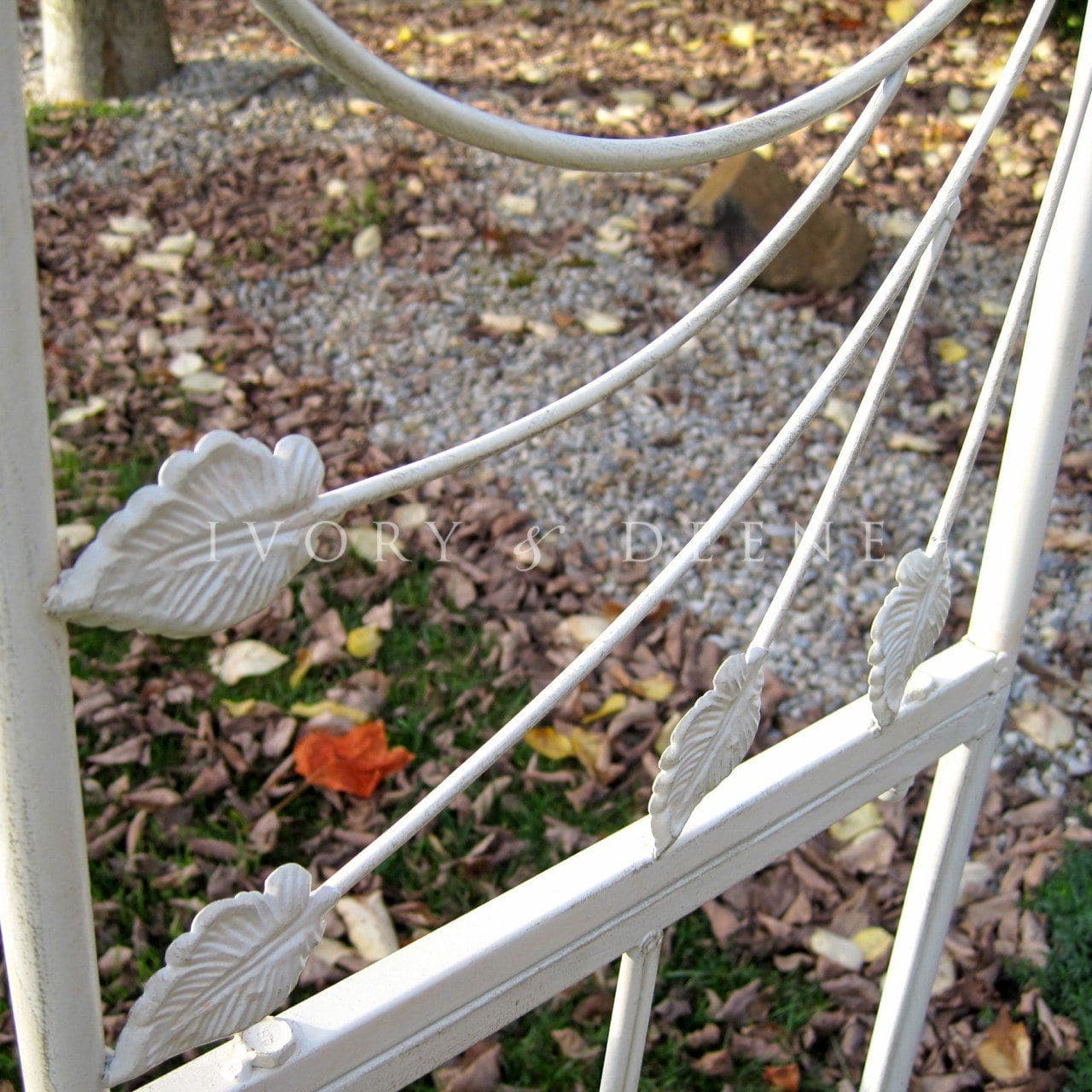 Ornate Metal Garden Arch - Distressed Cream
