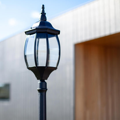 Victorian Garden Lamp Post - Black