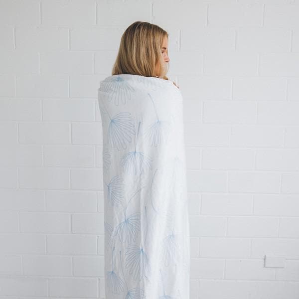 Round Beach Towel/Picnic Blanket - Daydreaming