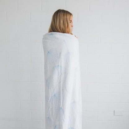 Round Beach Towel/Picnic Blanket - Daydreaming