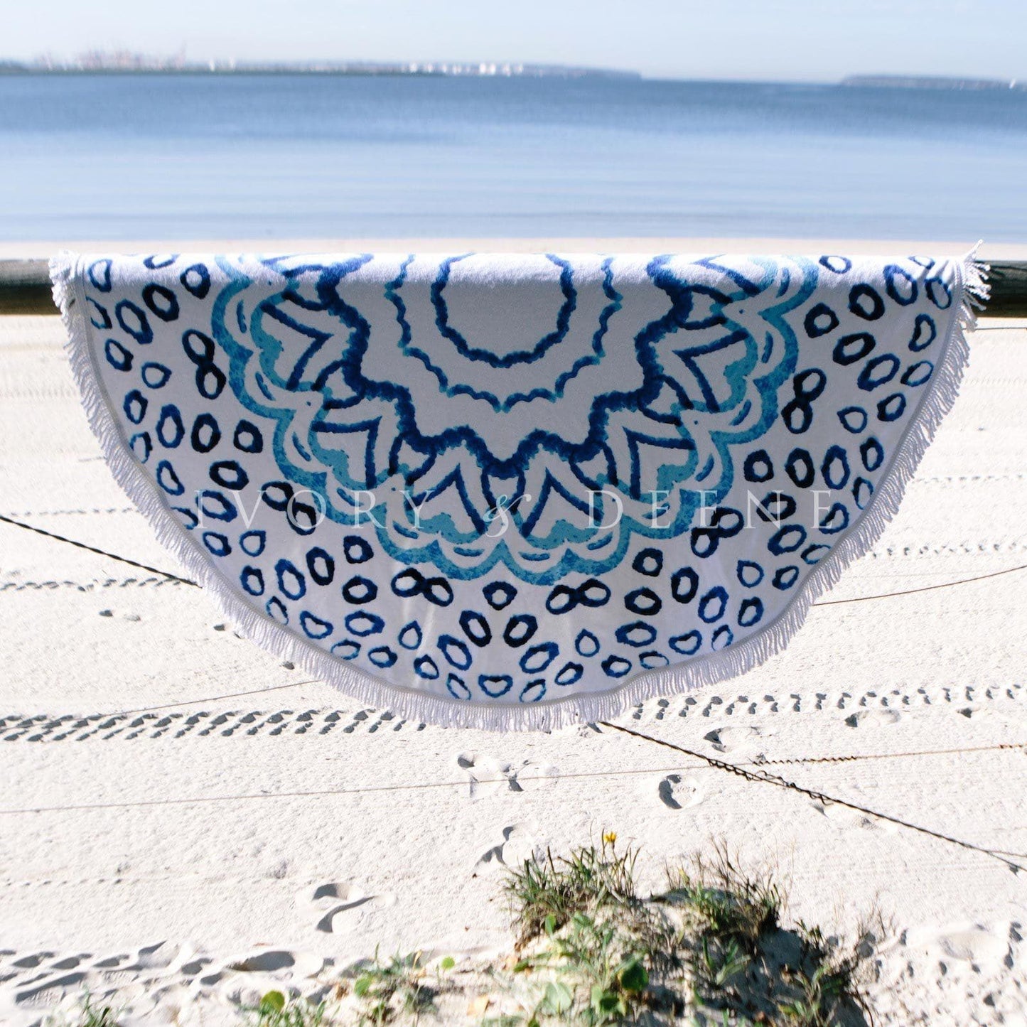 Round Beach Towel/Picnic Blanket - Watercolour